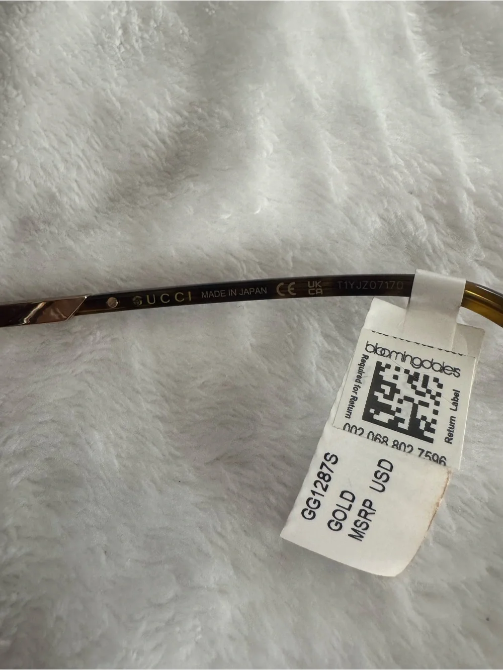 Gucci Gold Metal Aviator Sunglasses with Dark Lenses